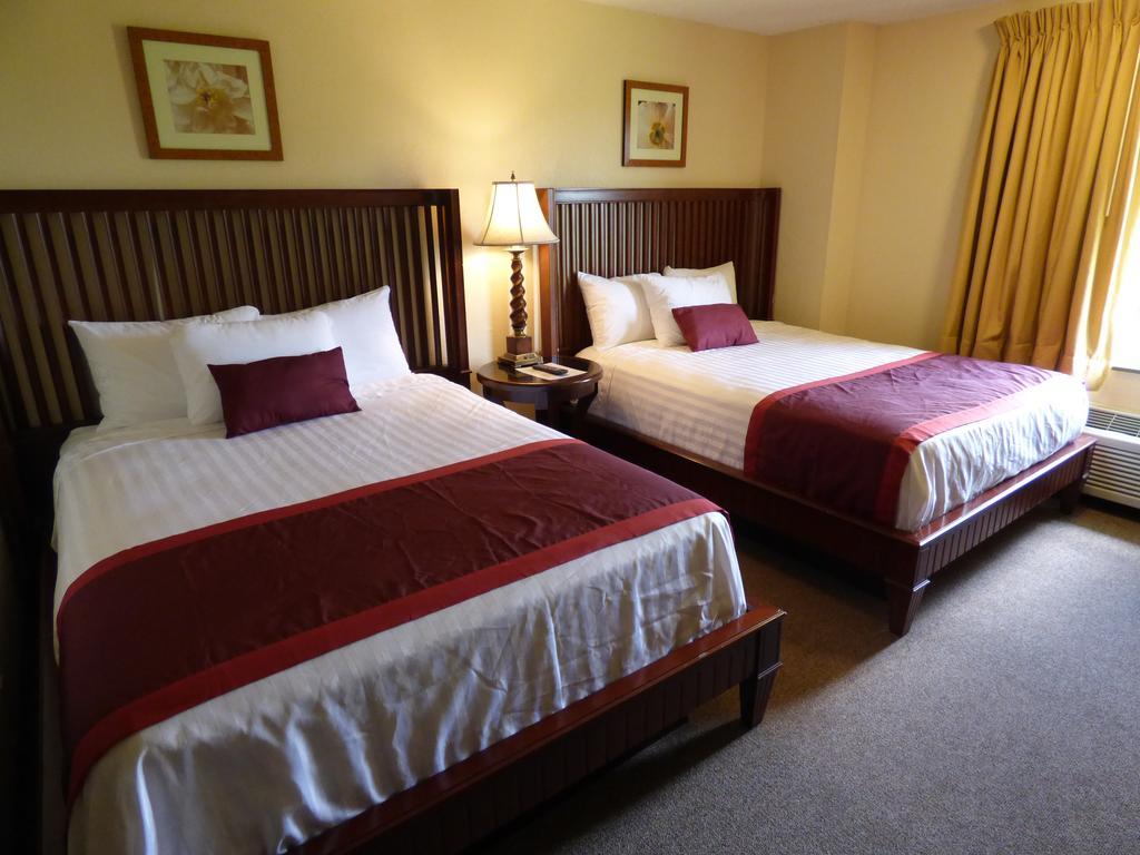Days Inn & Suites By Wyndham Lake Окичоби Экстерьер фото